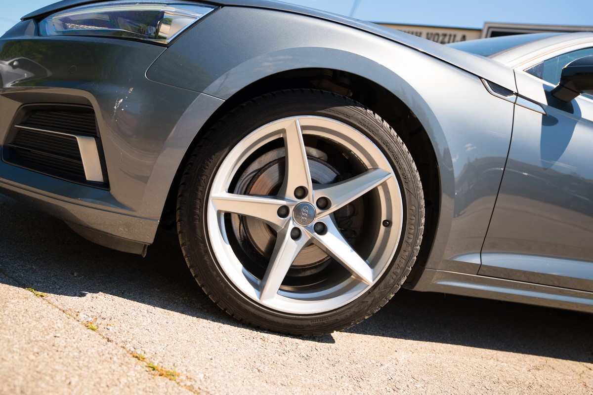 Audi A5
 2.0 TDI Sportback