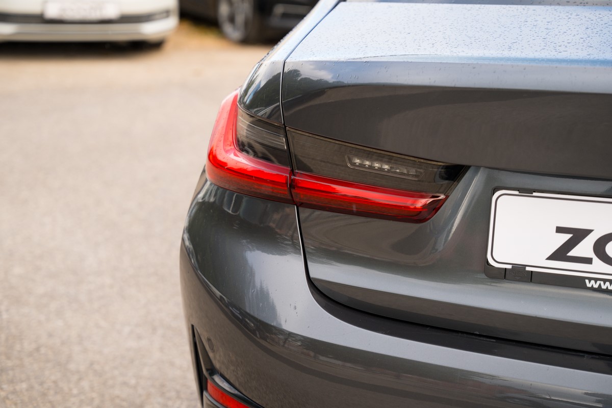 BMW
 3-Series 318 D