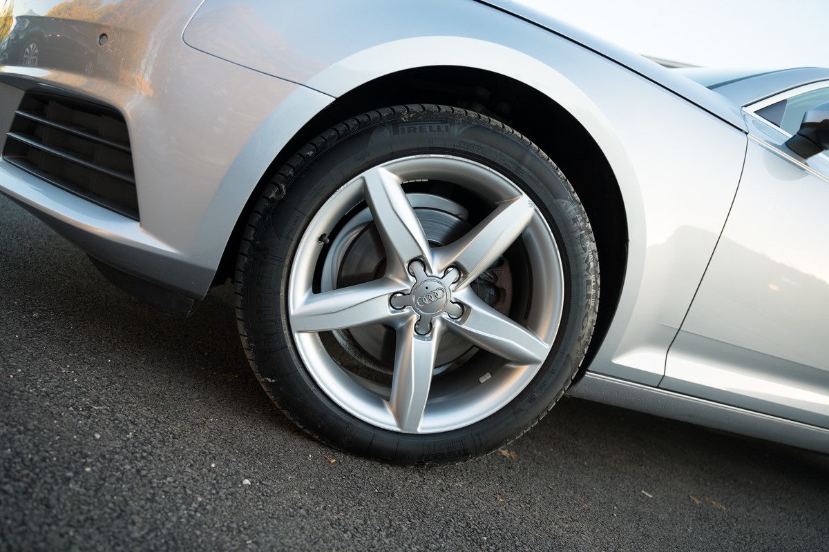 Audi A4
 35 TDI S-tronic Bussines Line