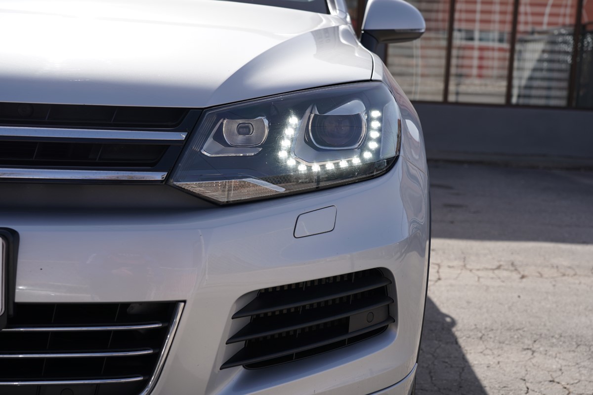 Volkswagen Touareg
 3.0 TDI 4 MOTION