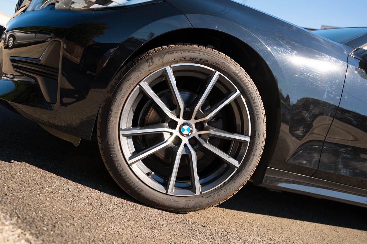BMW
 3-Series 320 D XDrive