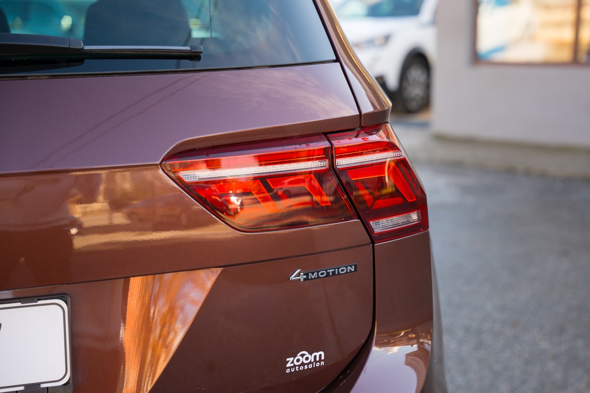 Volkswagen Tiguan
 2.0 TDI DSG 4MOTION