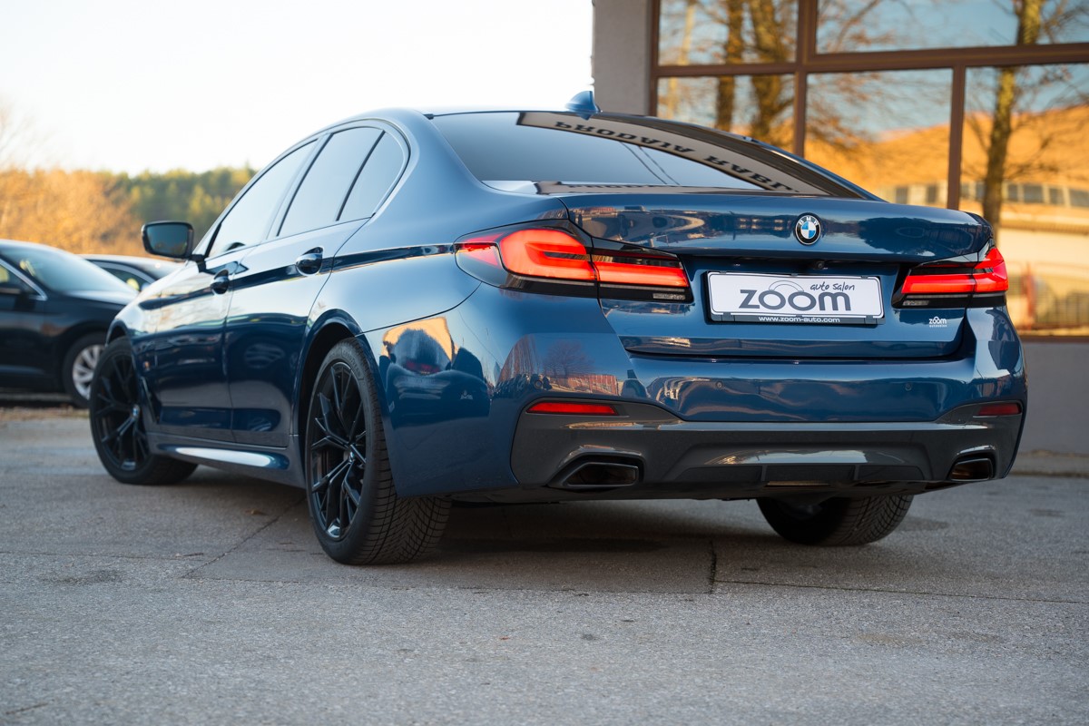 BMW
 5-Series 520 D M-Sport