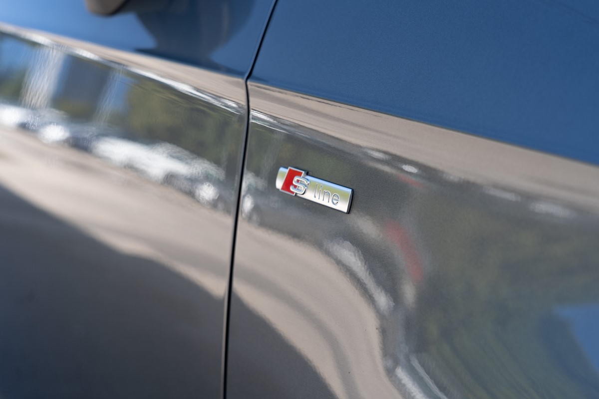 Audi A3
 40 TDI Quattro