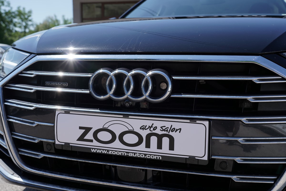 Audi A8
 50 TDI Quattro Tiptronic