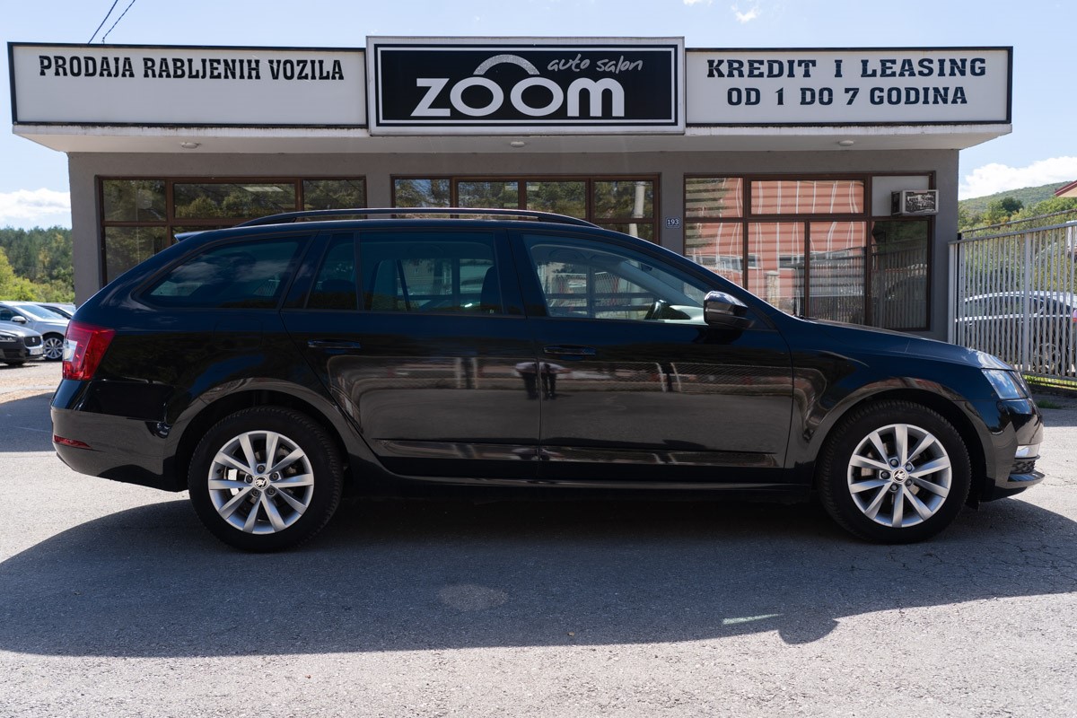 Škoda Octavia Combi 1,6 TDI BUSINESS DSG7
