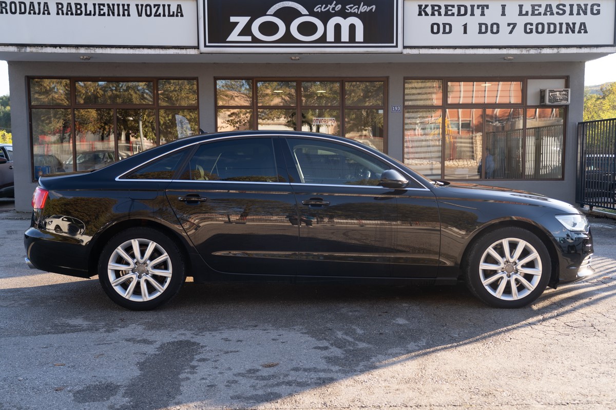 Audi A6
 2,0 TDI
