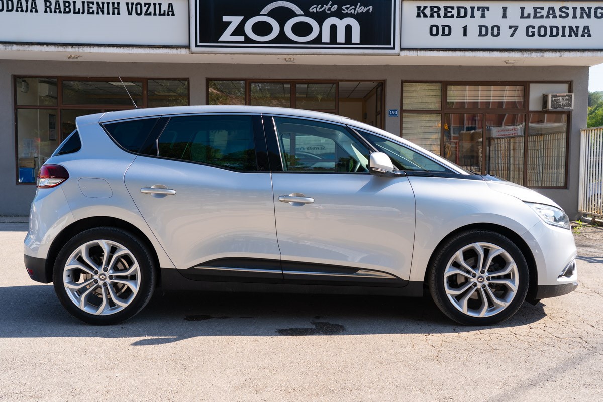 Renault Scenic 1.7 DCI