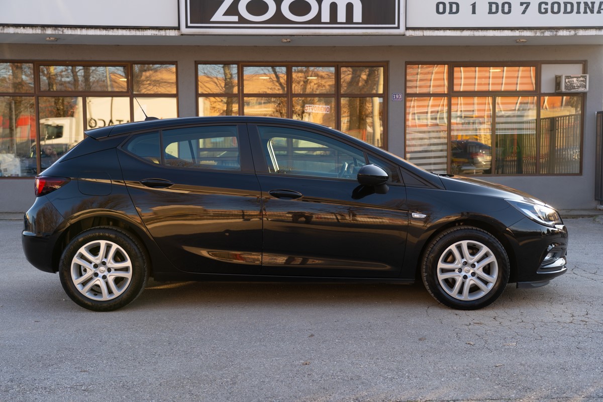 Opel Astra 1.6 D