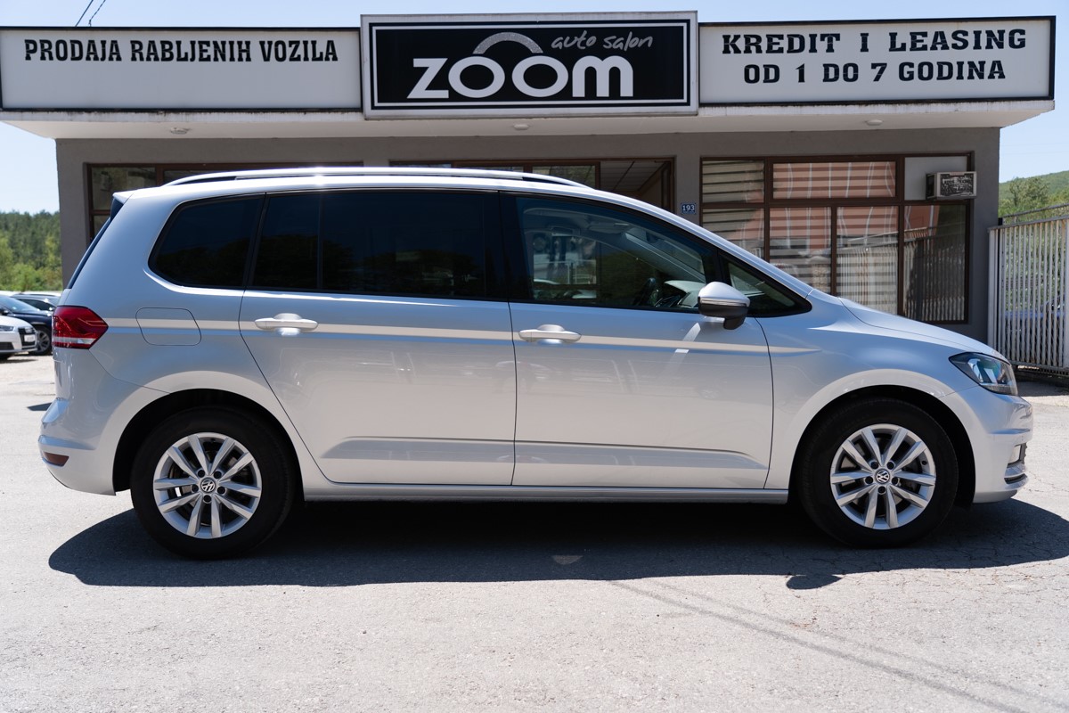 Volkswagen Touran 2.0 TDi Confortline Business DSG7