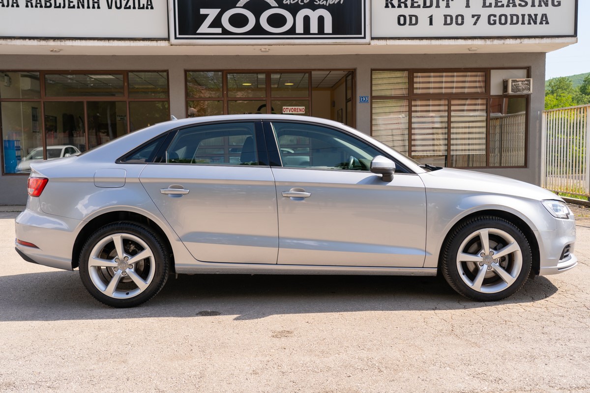 Audi A3
 1,6 TDI