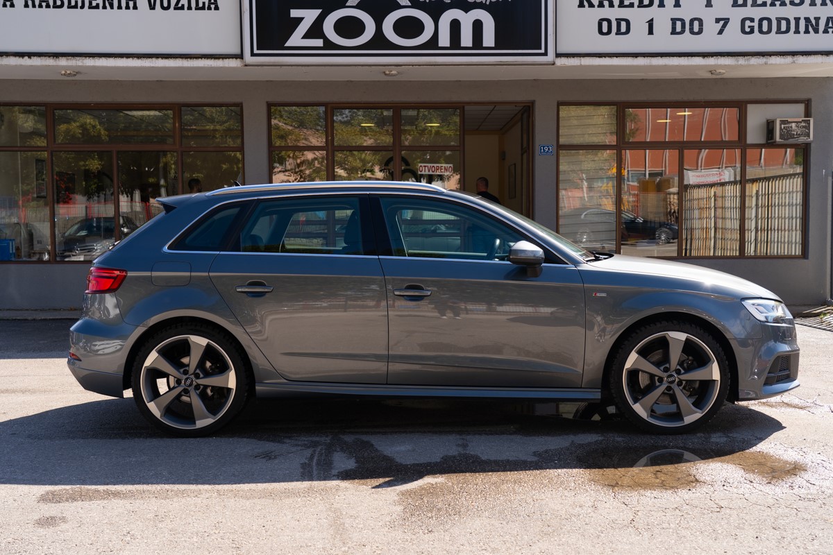 Audi A3
 40 TDI Quattro