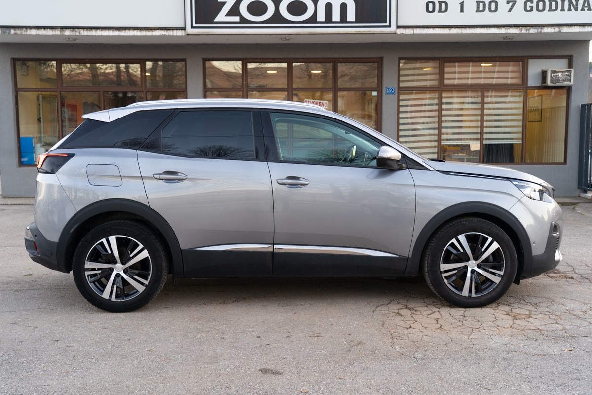 Peugeot 3008 1.5 BLUEHDI