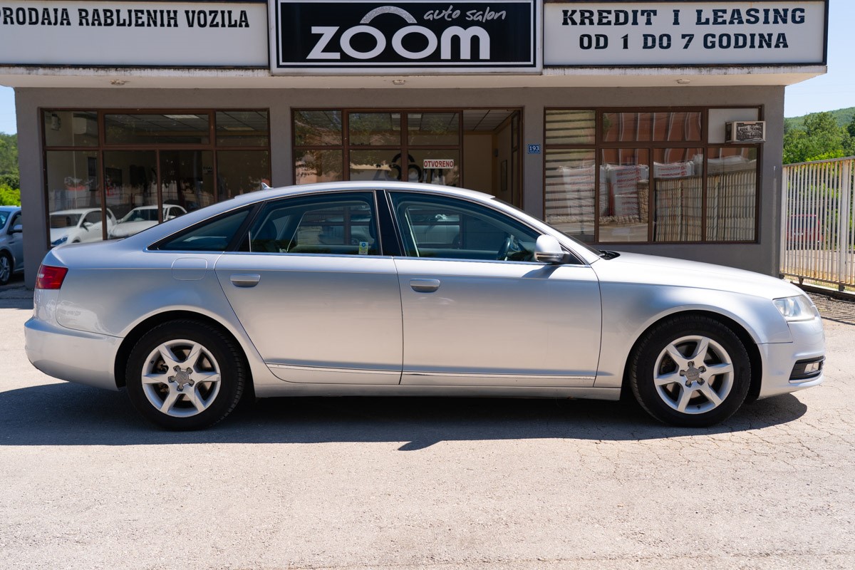 Audi A6
 2,0 TDI