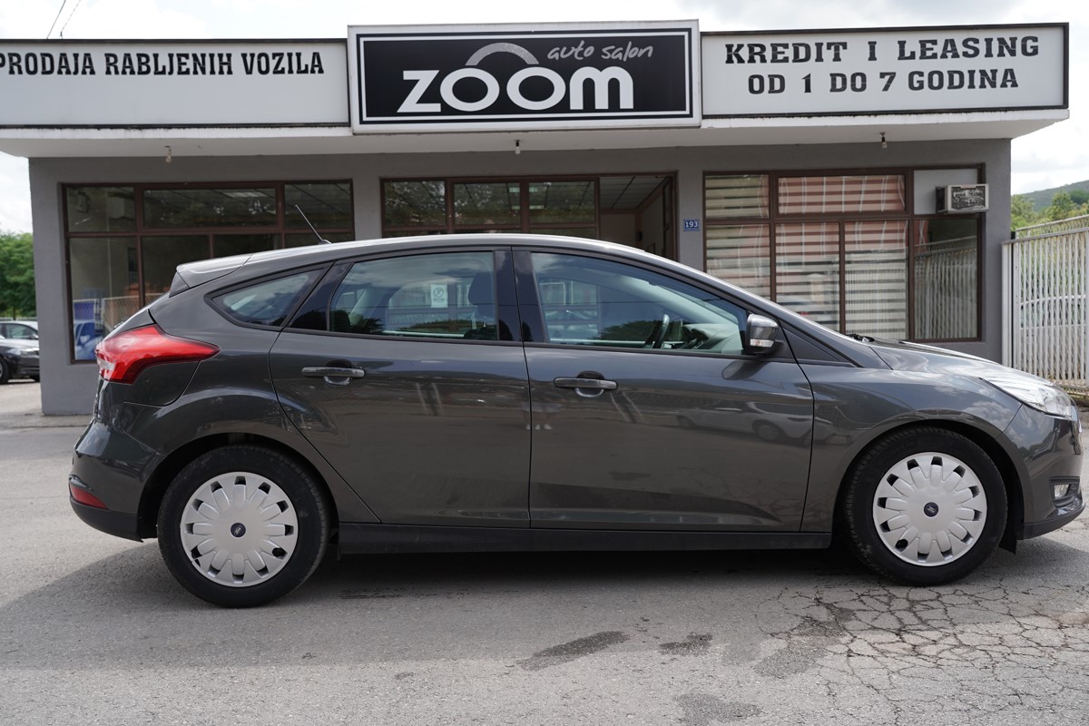Ford
 Focus
 1,5 TDCI