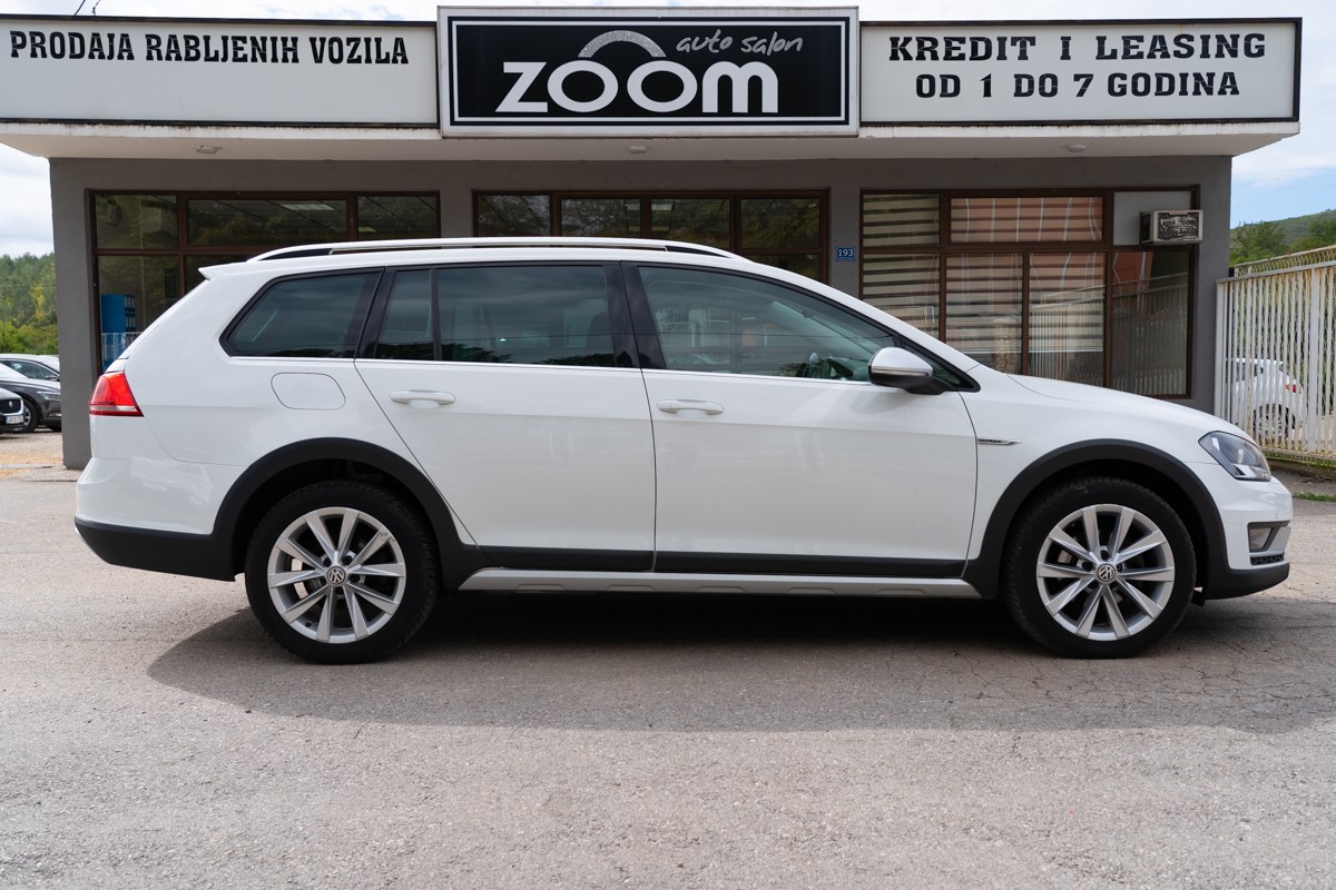 Volkswagen Golf 1,6 TDi Alltrack 4 Motion