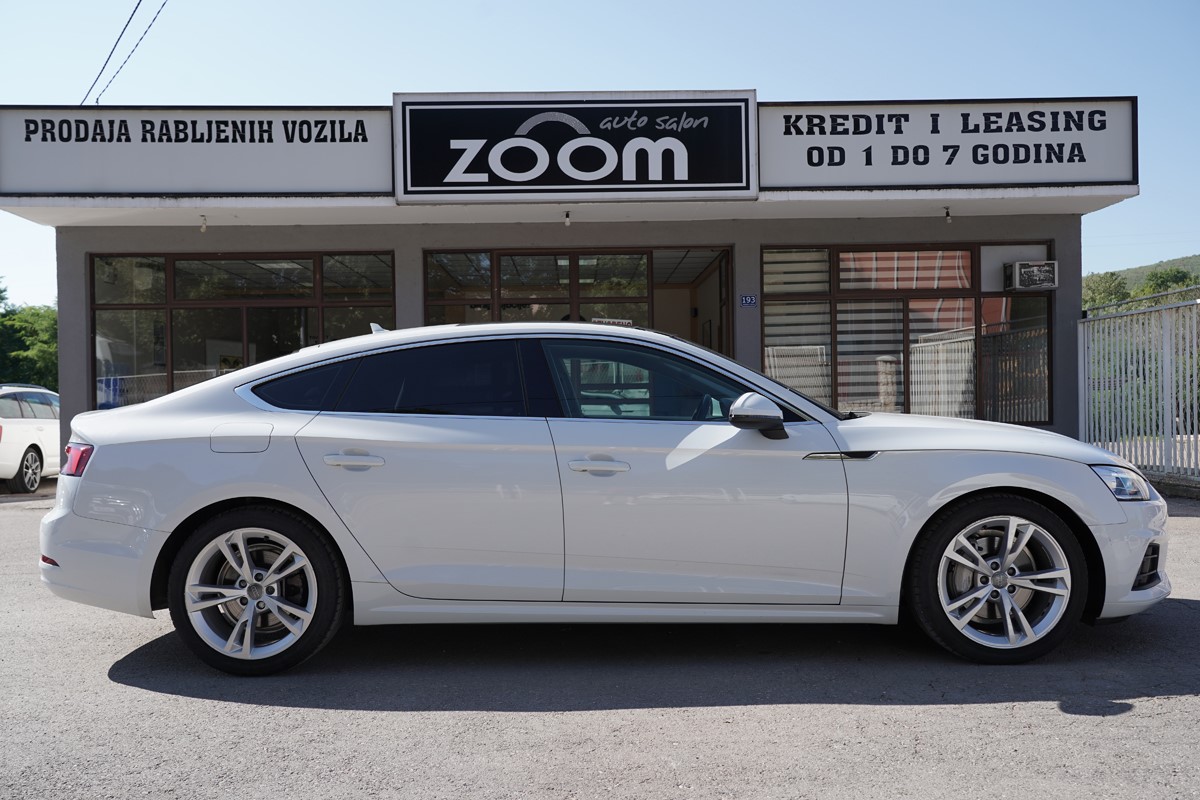 Audi A5
 2.0 TDI QUATTRO