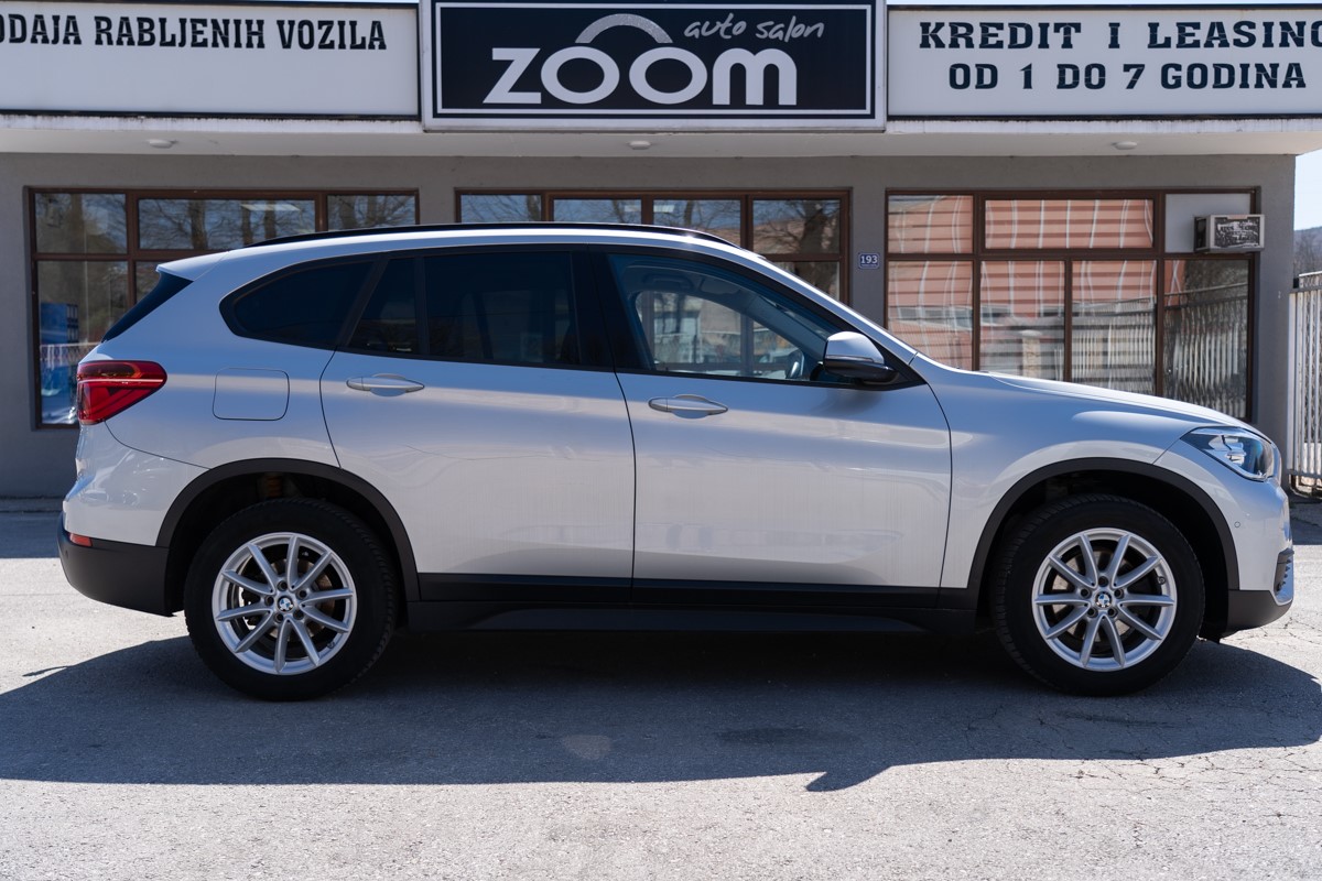 BMW
 X1 sDrive 18d