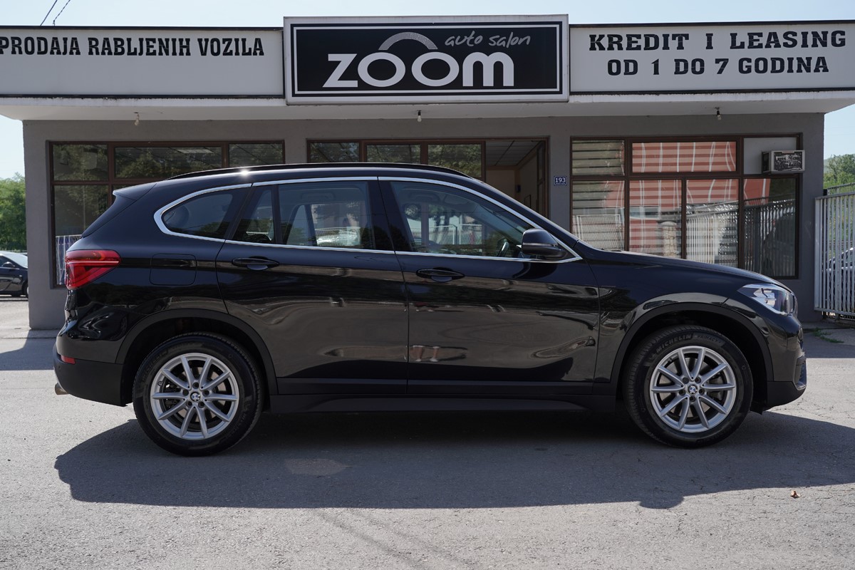 BMW
 X1  190  XDRIVE