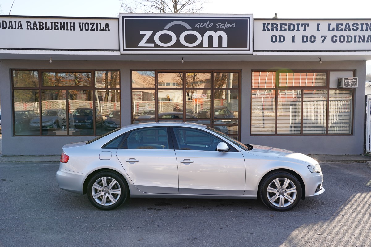 Audi A4
 2,0 TDI