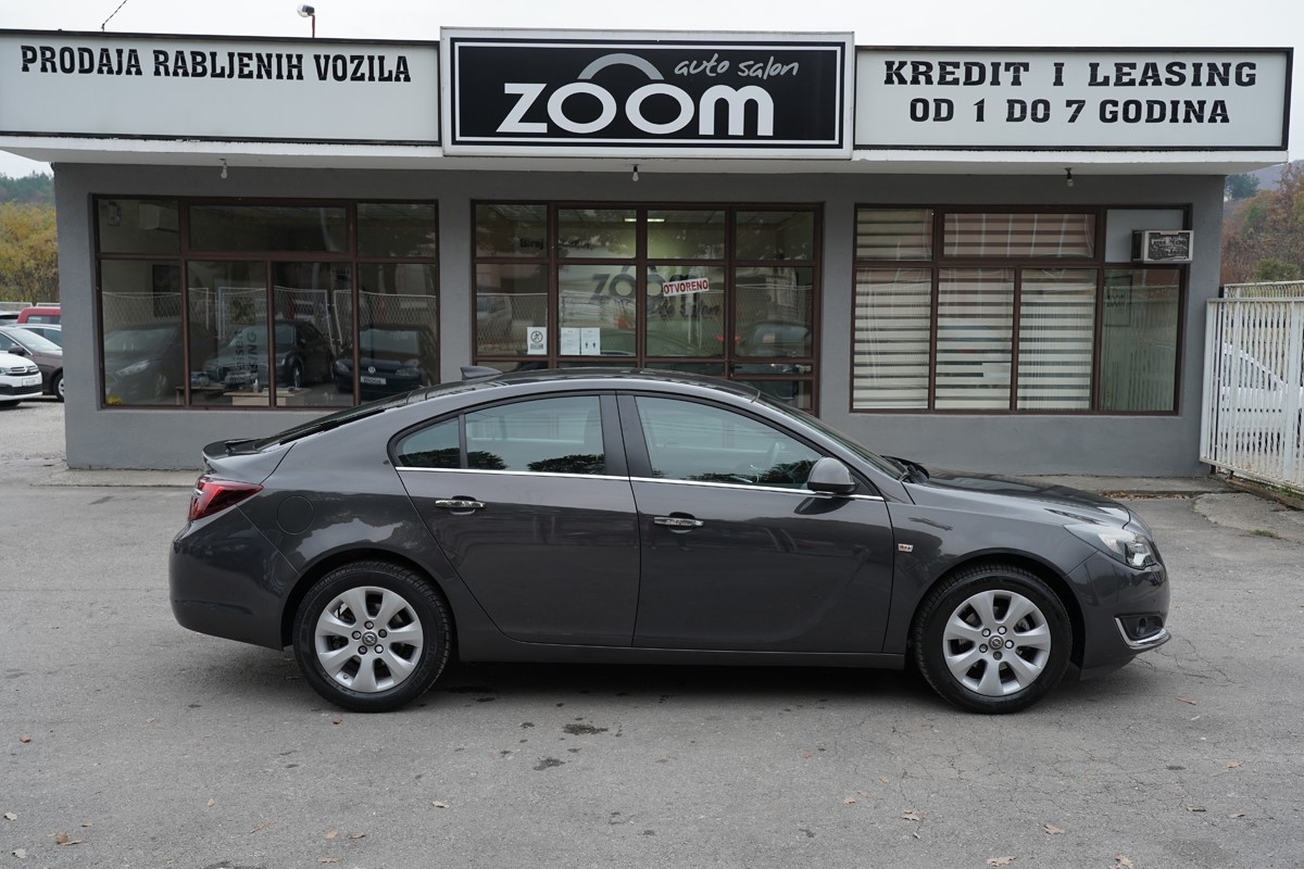 Opel Insignia 1.6 CDTI