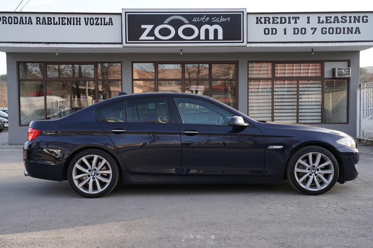 BMW
 5-Series F10 535D