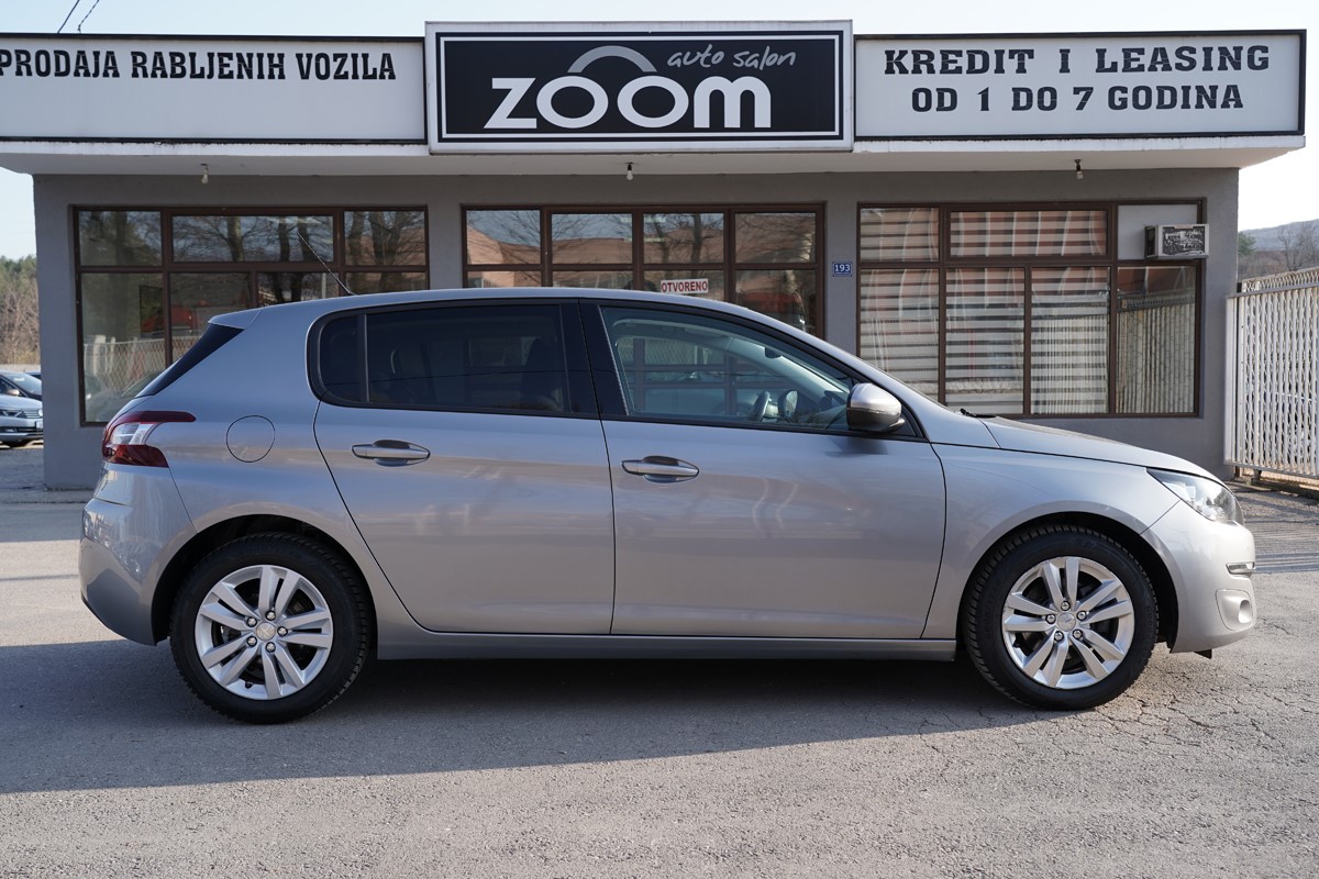 Peugeot 308 EXECUTIVE 1.6 BLUEHDI