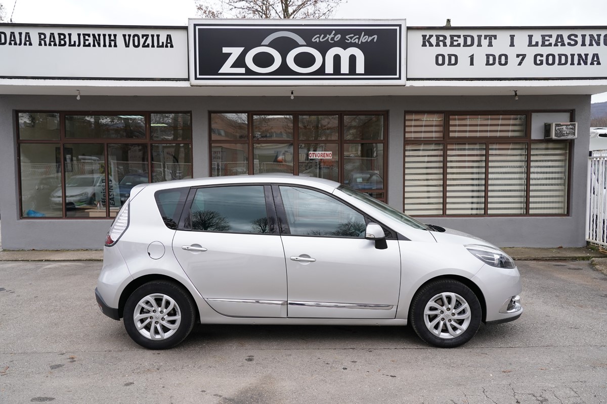 Renault Scenic 1.5 DCI