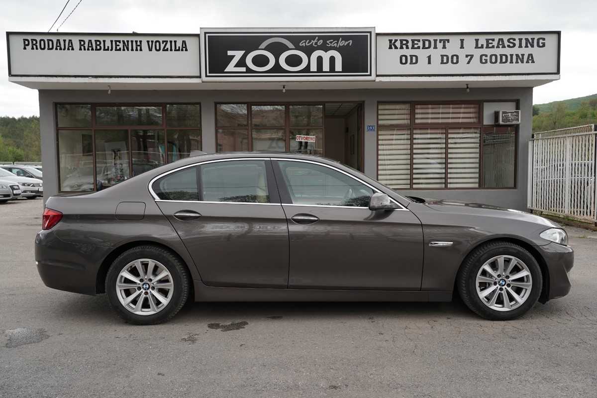 BMW
 5-Series 530D XDRIVE