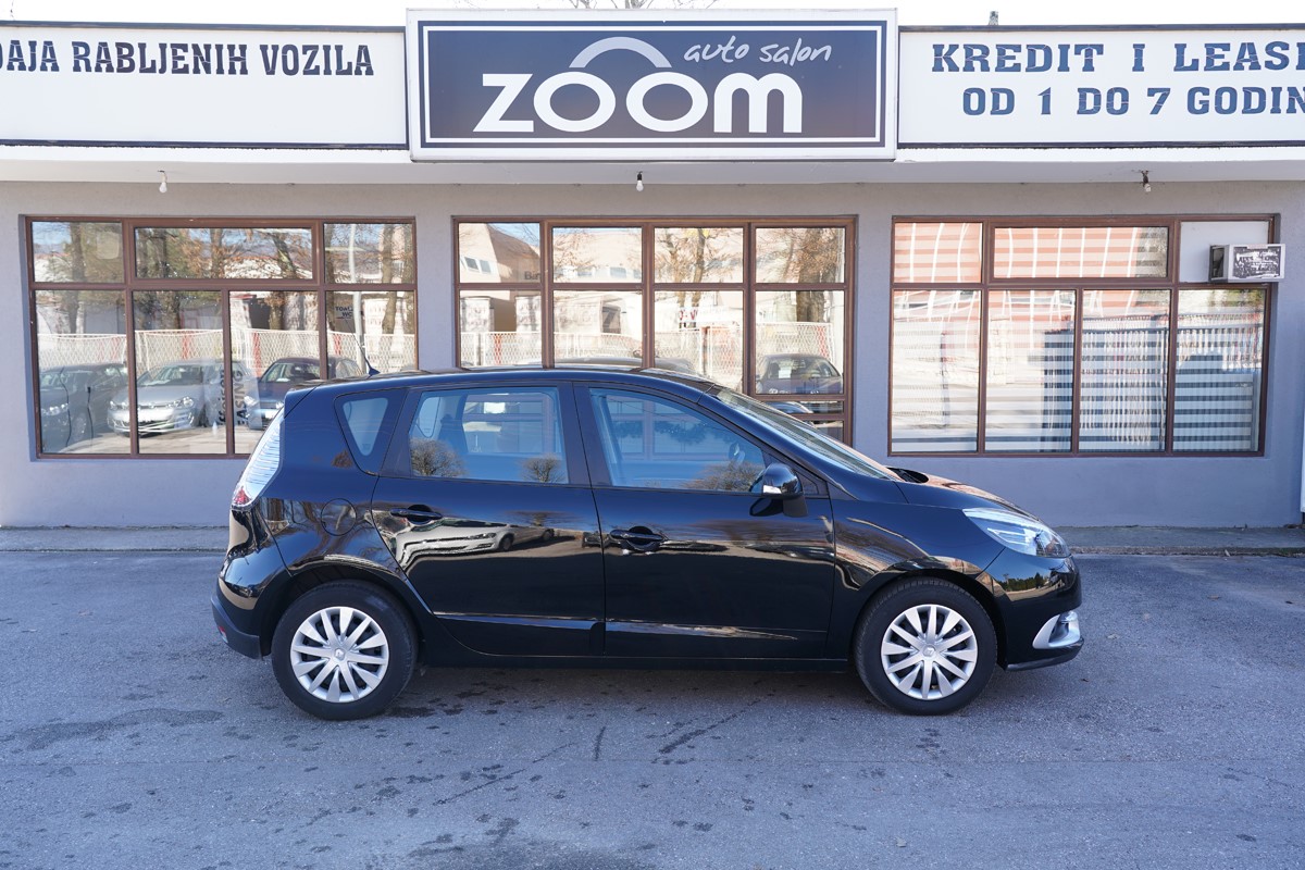 Renault Scenic 1.5 DCI