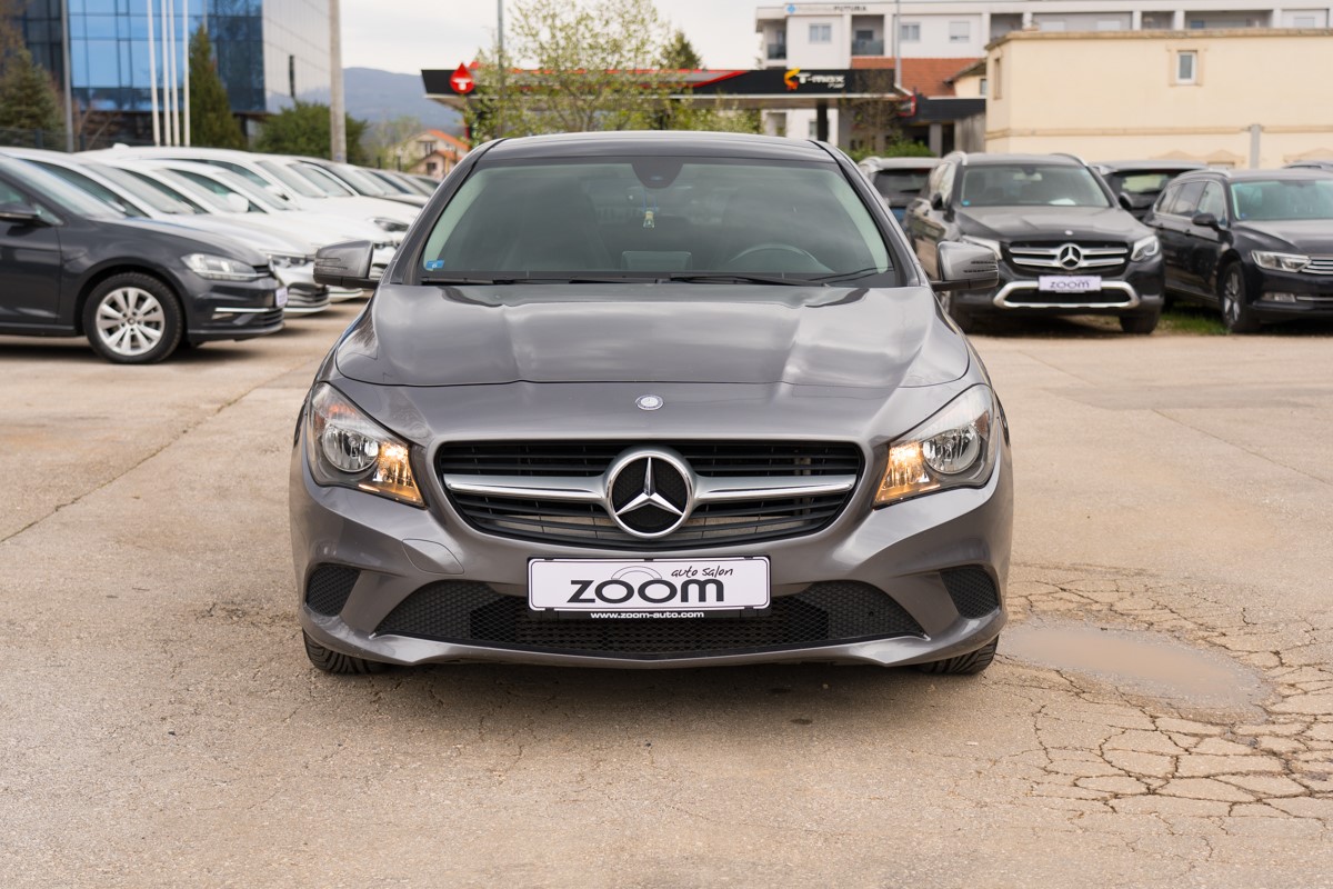 Mercedes-Benz CLA-Class 180D
