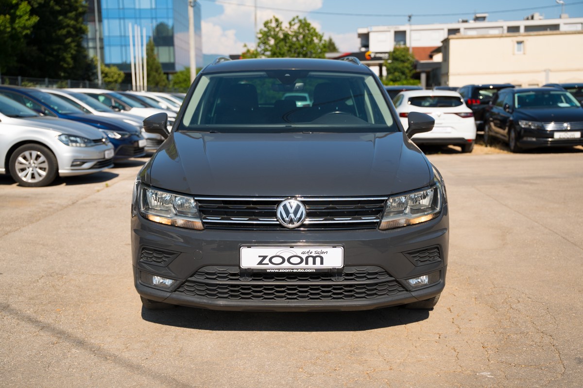 Volkswagen Tiguan
 2.0 TDI DSG