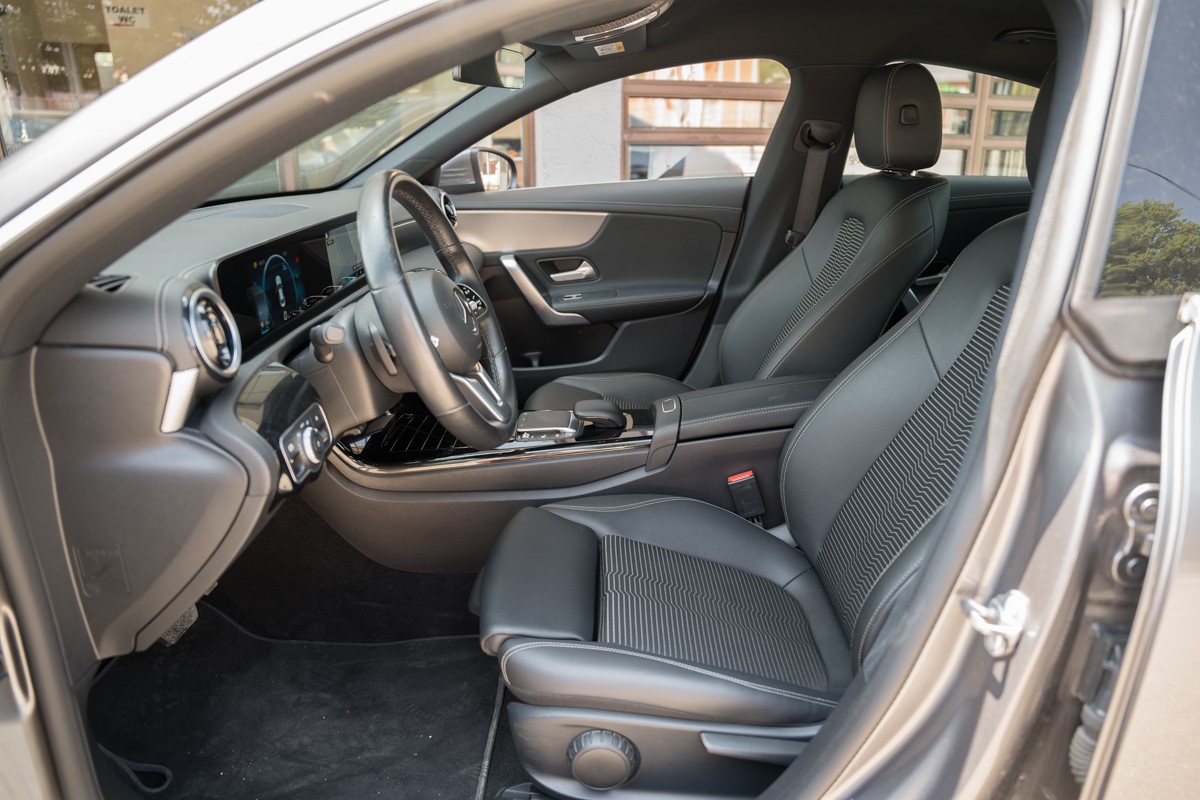 Mercedes-Benz CLA-Class 200 D