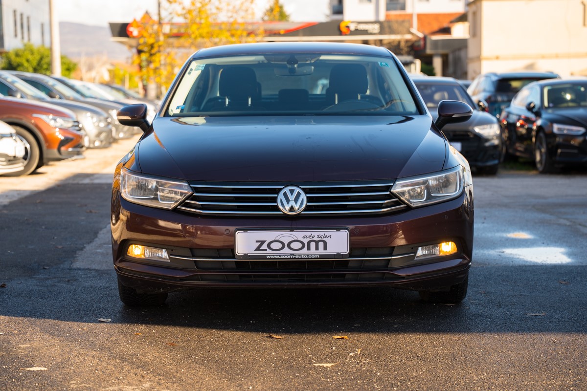 Volkswagen Passat 1.6 TDI DSG