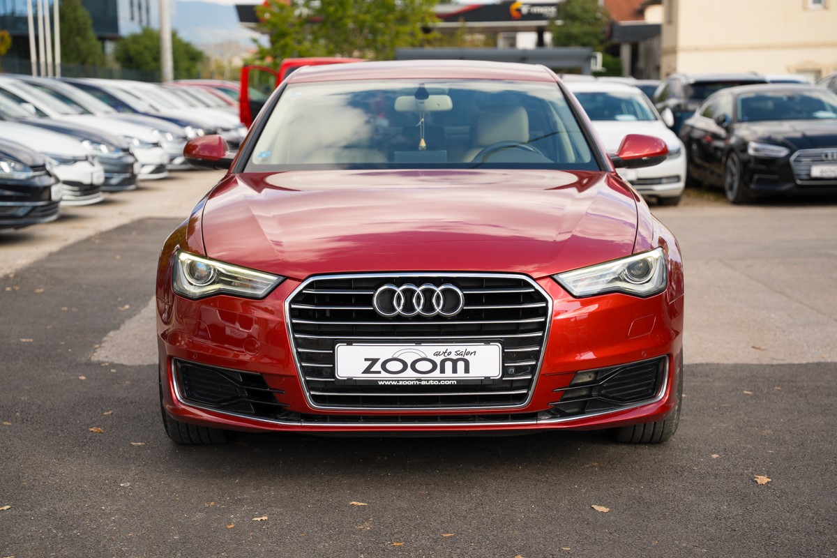 Audi A6
 2.0 TDI