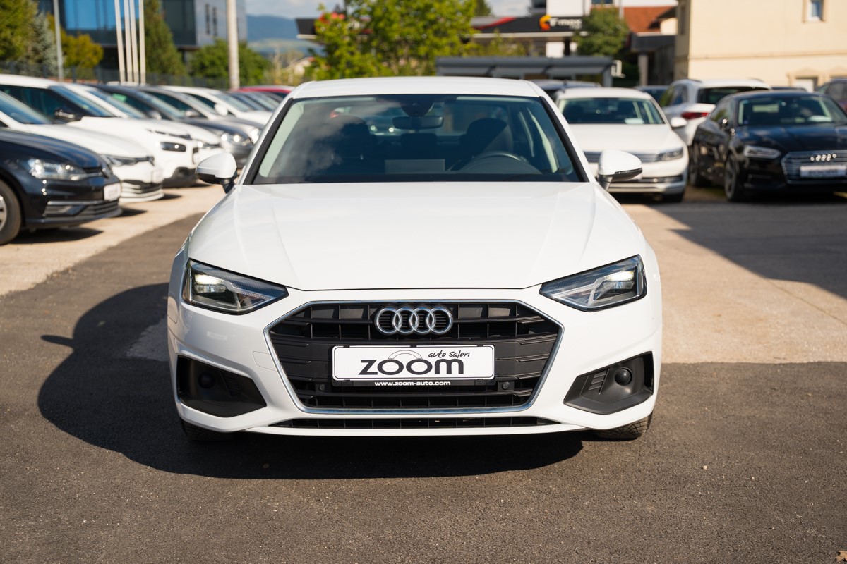Audi A4
 30 TDI 