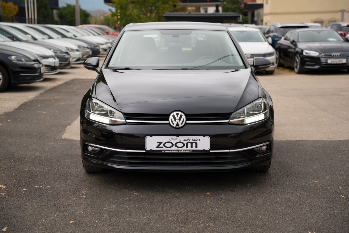 Volkswagen Golf 1.6 TDI DSG