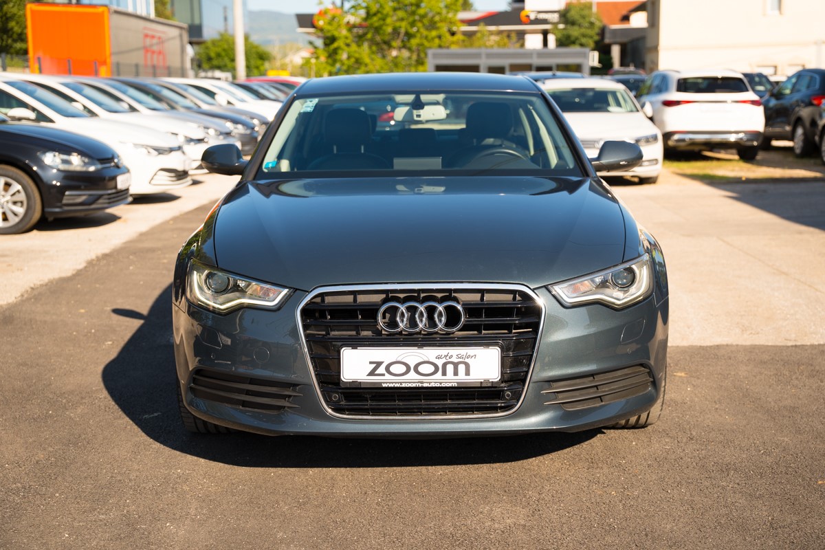 Audi A6
 2.0 TDI