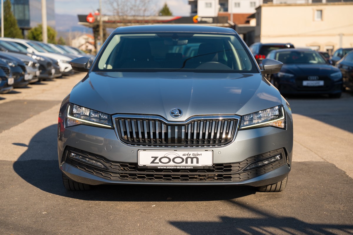 Škoda Superb 2.0 TDI DSG