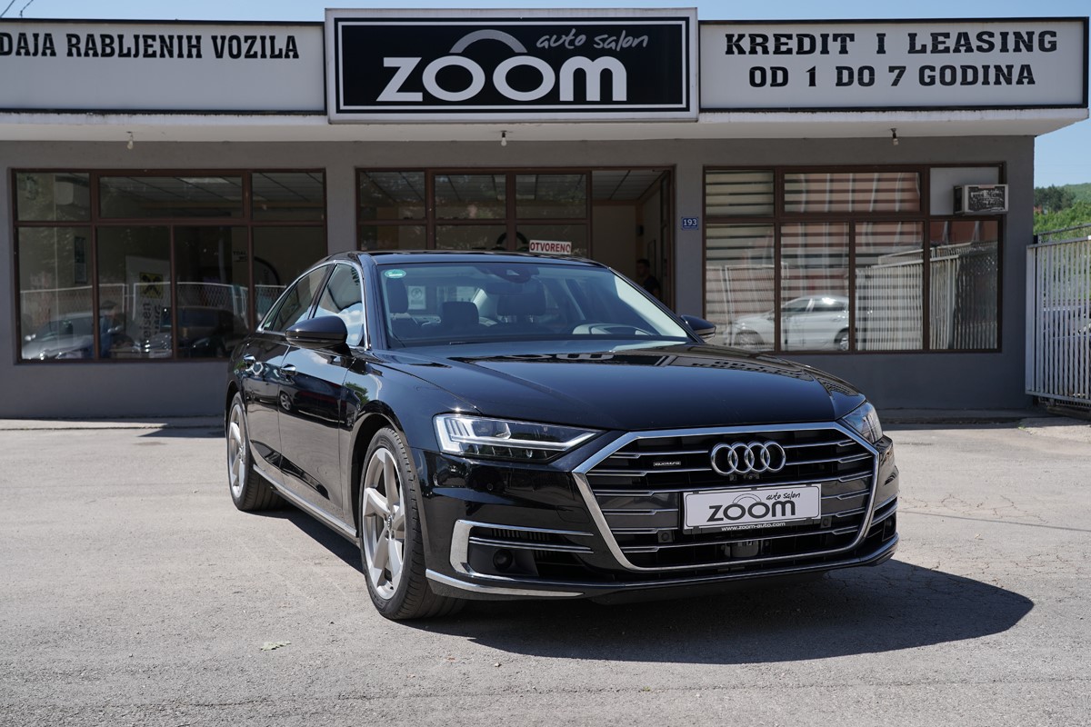 Audi A8
 50 TDI Quattro Tiptronic
