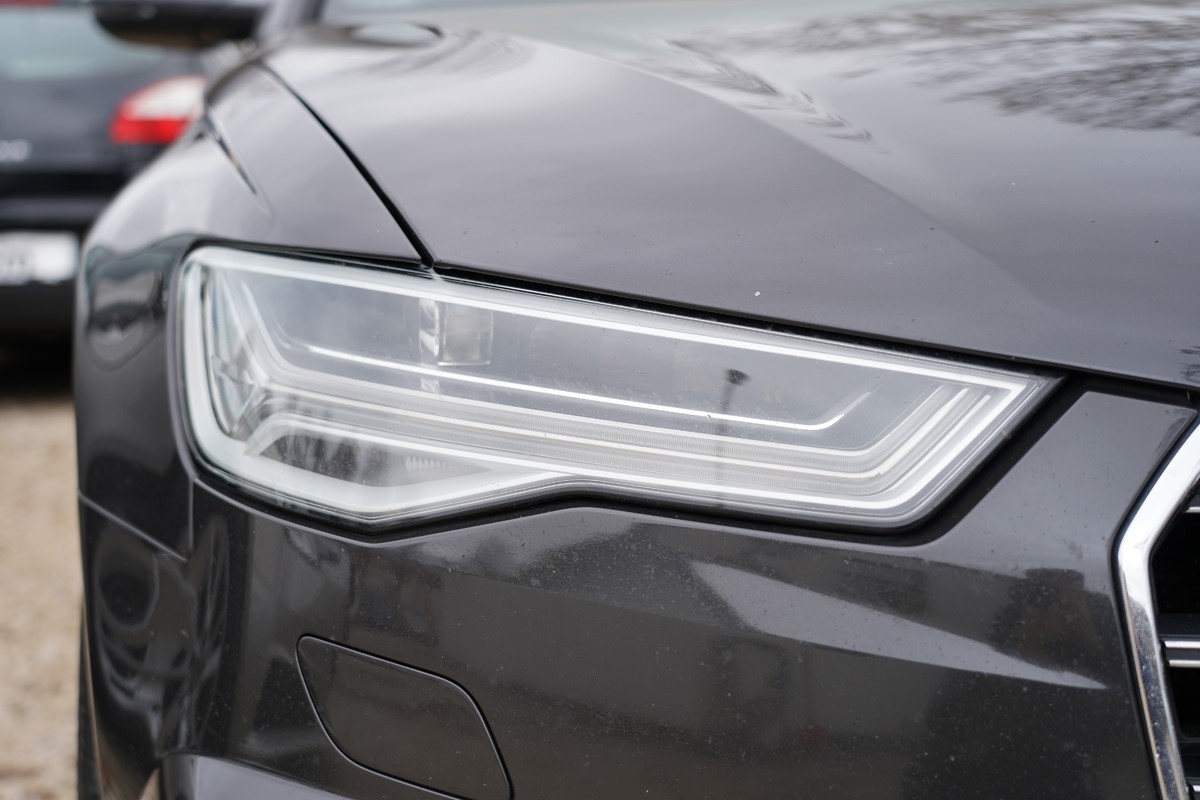 Audi A6
 3.0 TDI Quattro Tiptronic 