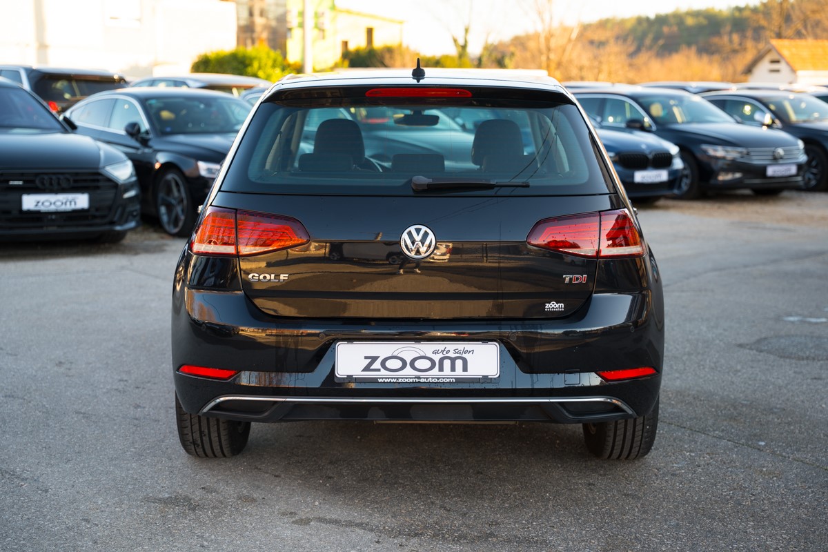 Volkswagen Golf 1.6 TDI DSG