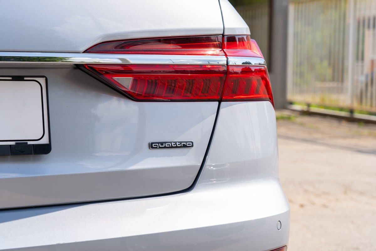 Audi A6
 45 TDI Quattro Sline