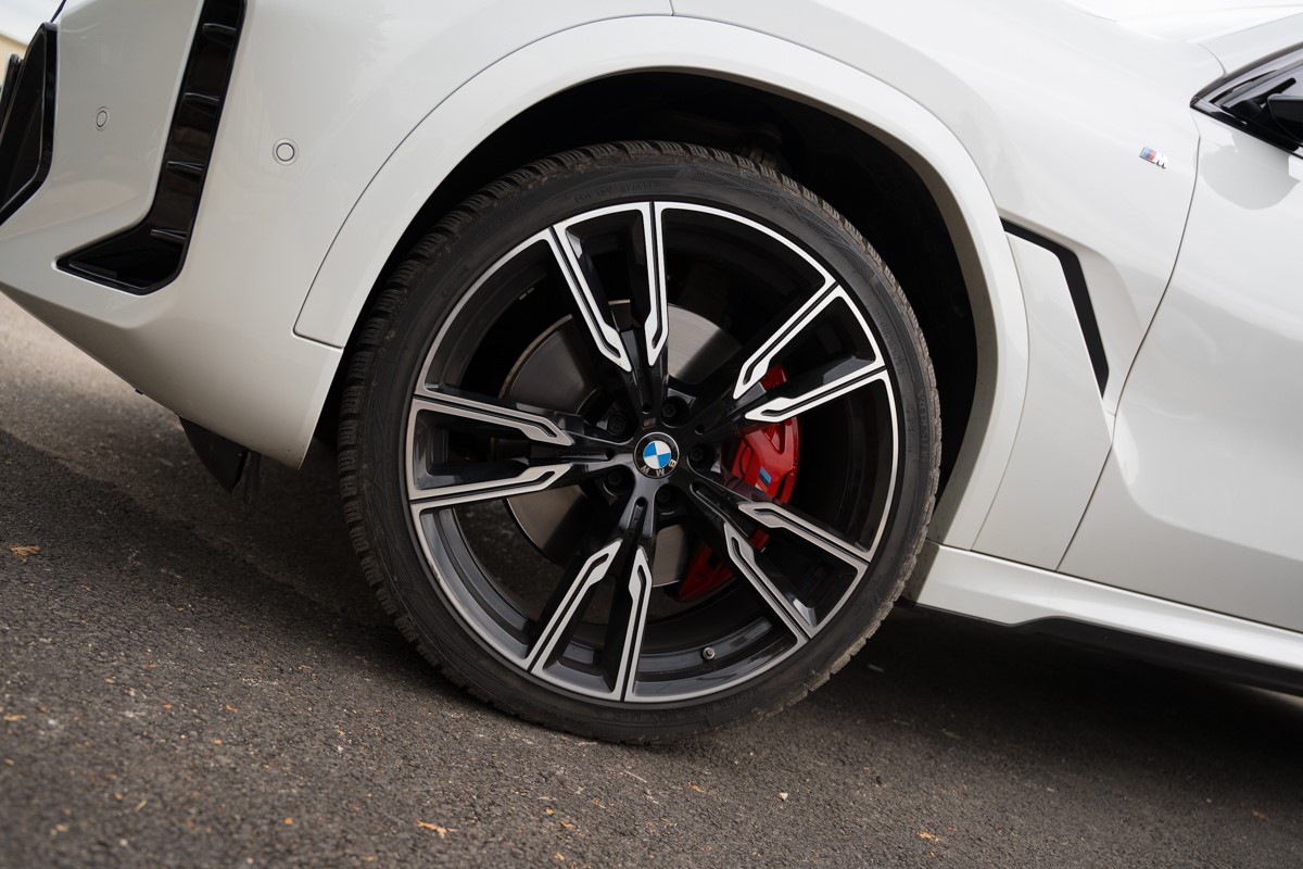 BMW
 X6
 40 D xDrive M Sport