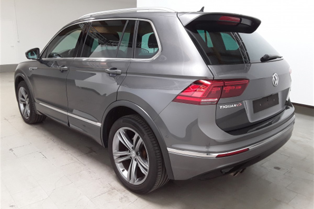 Volkswagen Tiguan
  2,0 TDI BMT 4MOTION DSG 