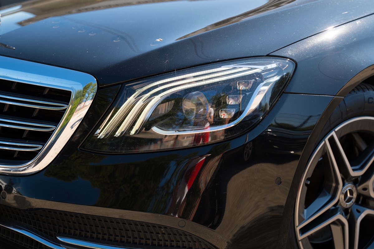 Mercedes-Benz S-Class
 400 D 4 MATIC AMG
