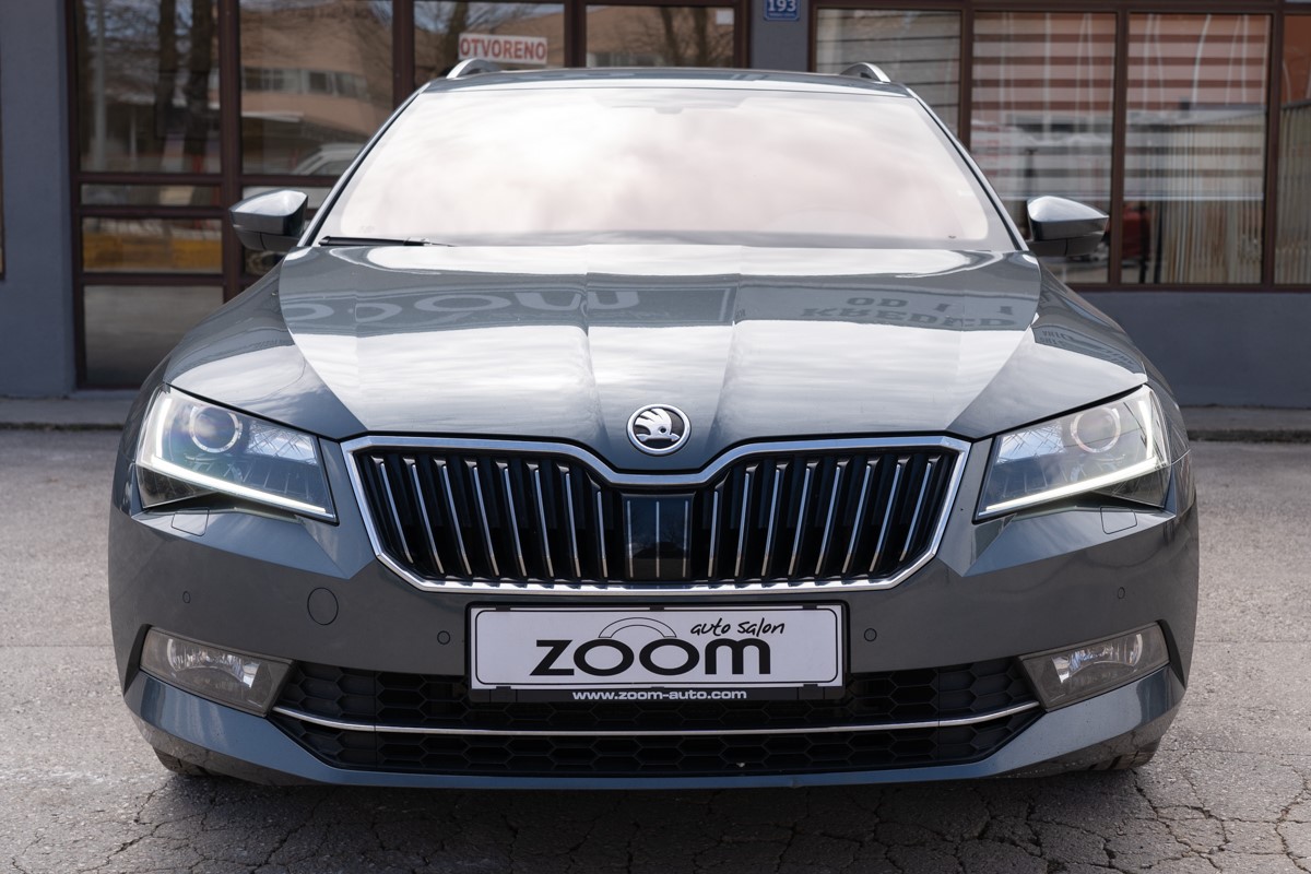 Škoda Superb Combi 2.0 TDi DSG L&K