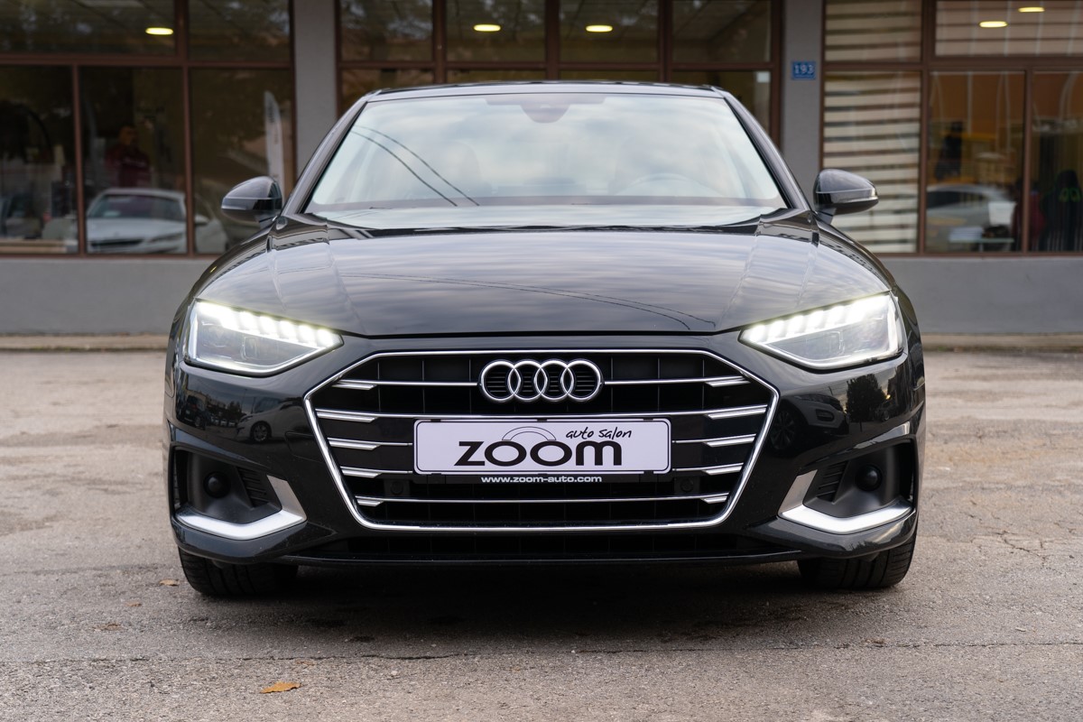 Audi A4
 35 TDI