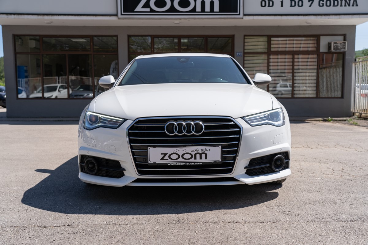 Audi A6
 2,0 TDI S-line