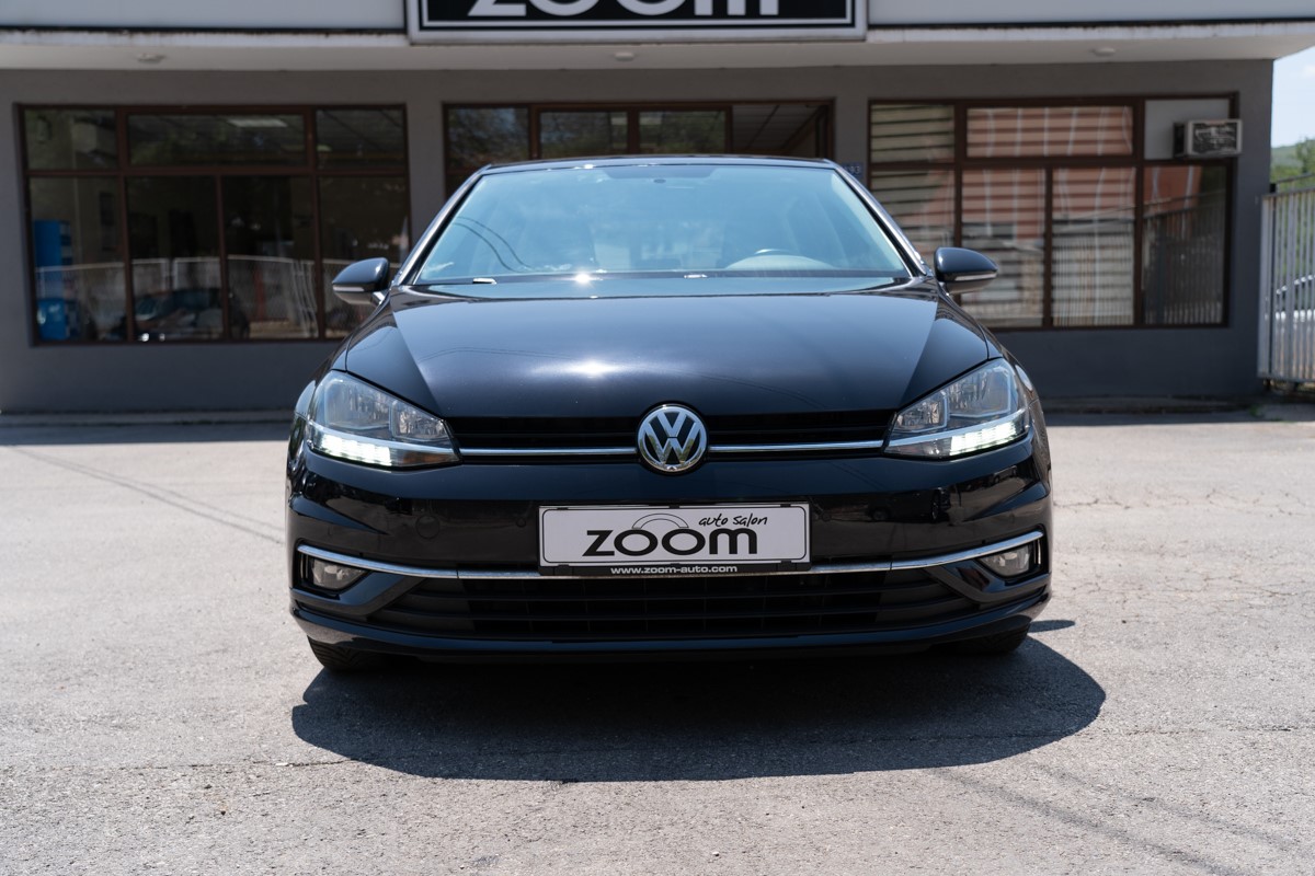 Volkswagen Golf 1,6 TDI DSG